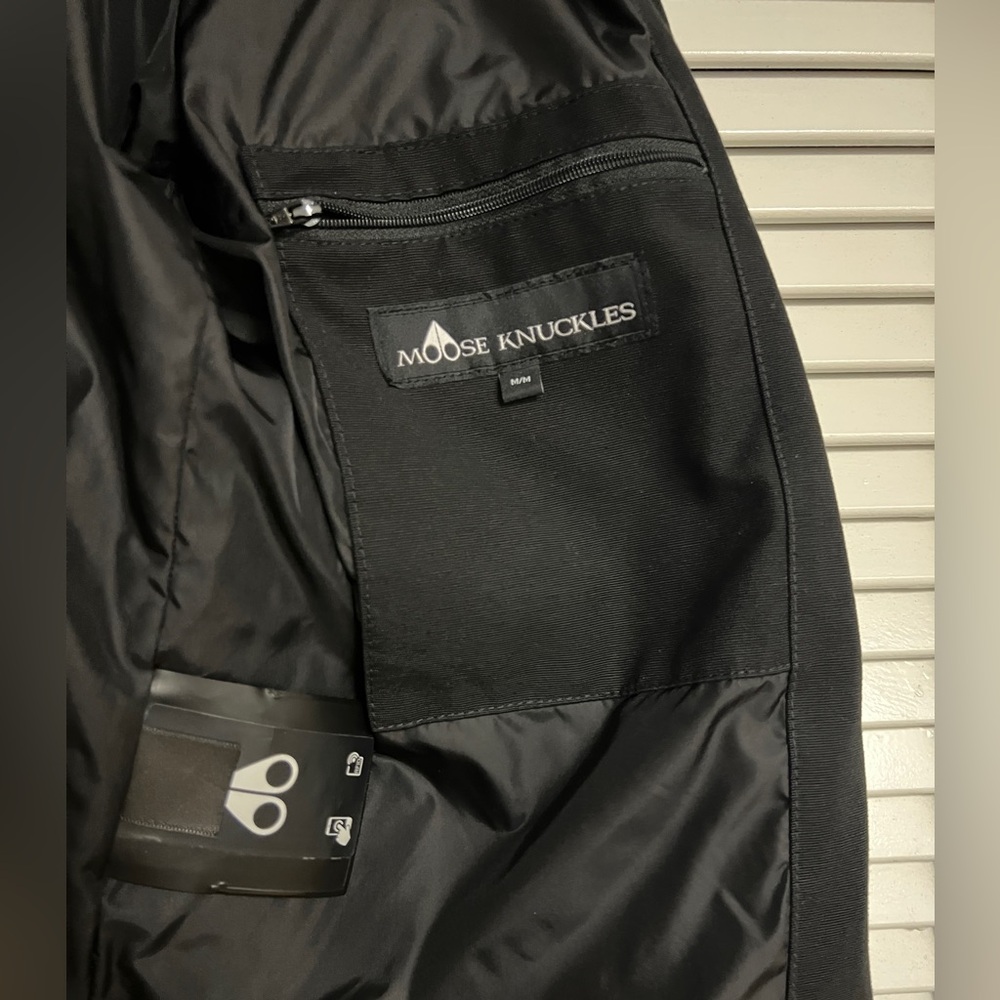 Moose Knuckles Black Down Filled Jacket Size M Wi… - image 6